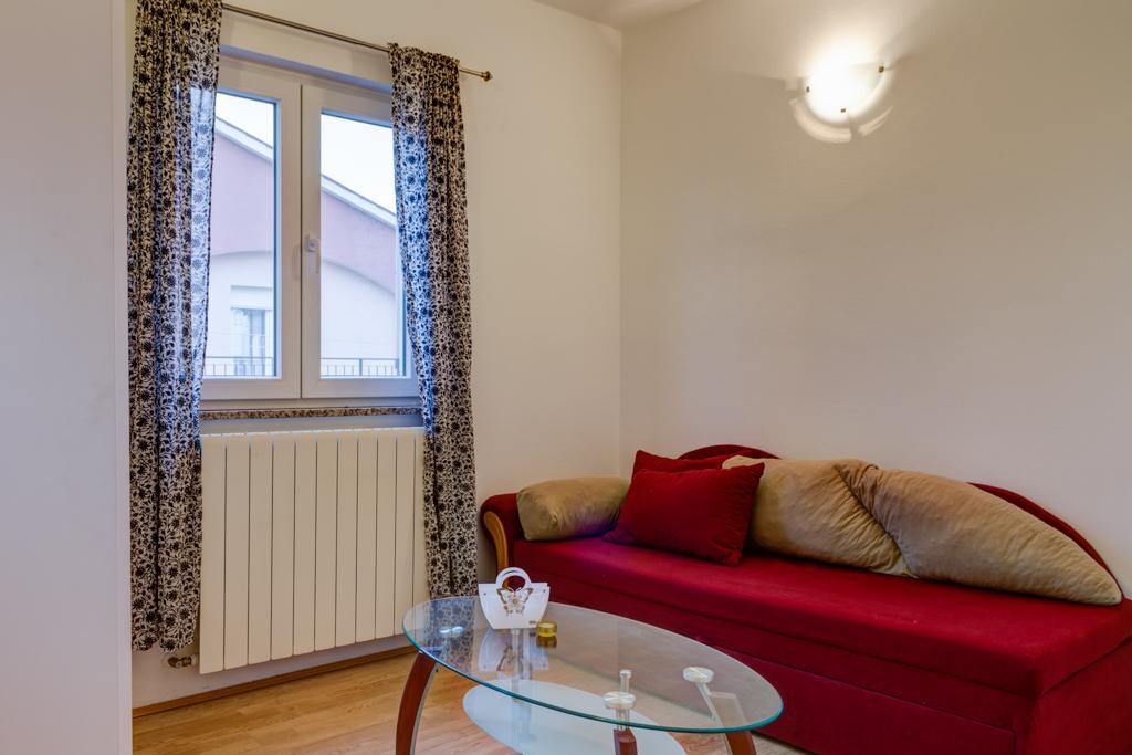 Apartman Jovic Appartamento Pola
